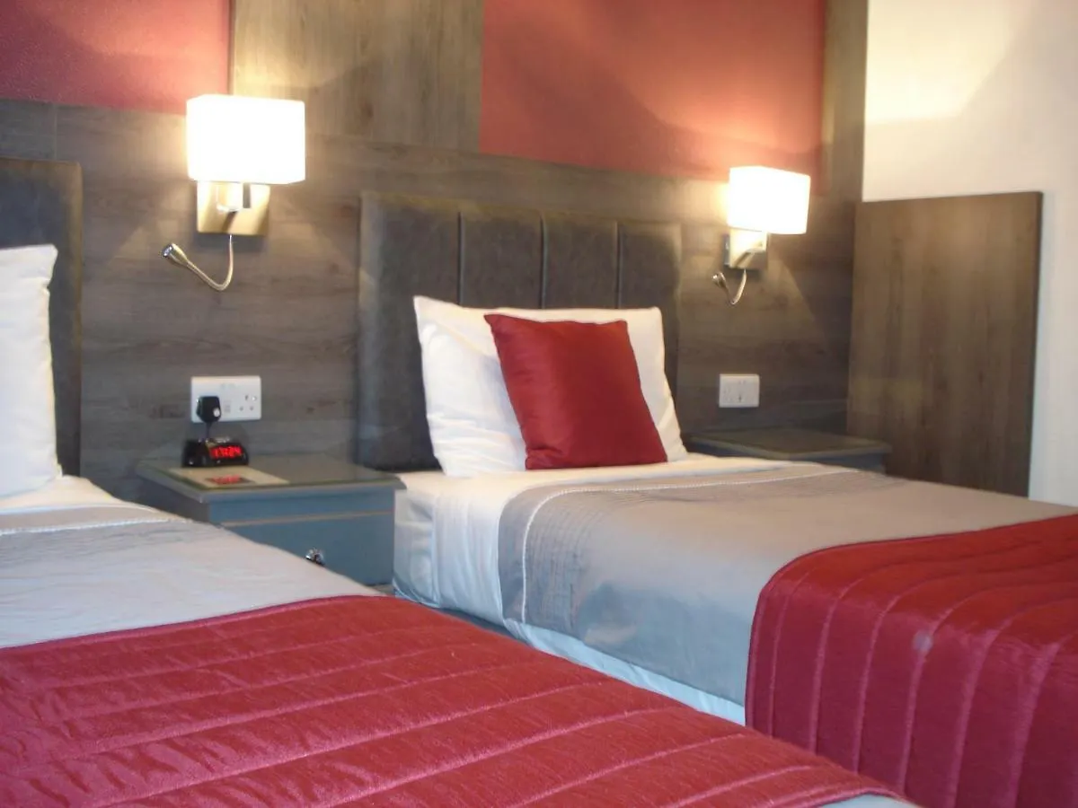 Masslink Guest House Horley